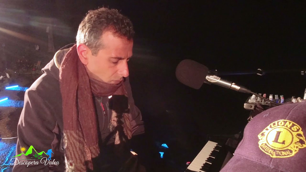 Pianul de sub stele