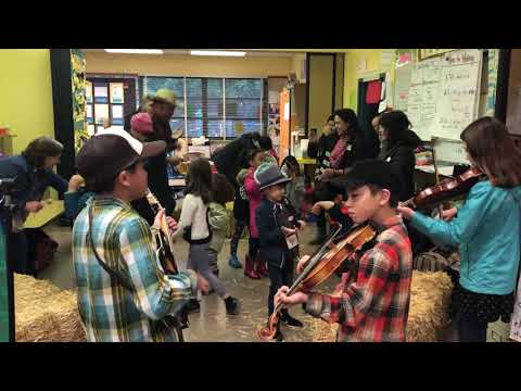 Cleveland Elementary Square Dance, Niko, Quale 032219