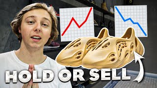 HOLD📈OR SELL📉 Yeezy DESERT SAND Foamrunners... | Sneaker Investing