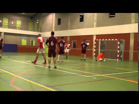 21 sept 2015 UVV 1 - HMS 2 Futsal com 5-2 Doelpunt UVV
