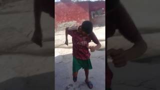 شاب مغربي يبهر الجزائريين le meilleur dnce Way Way 2019 donc karim