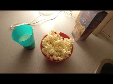 MongoTV_10762 - Spiser Skål CHIPS Lørdag Eftermiddag