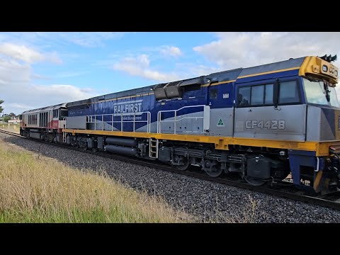 1AM9 SCT Freighter (4 locos), Penfield SA to Laverton VIC, 1753, 6/10/24, Stawell VIC