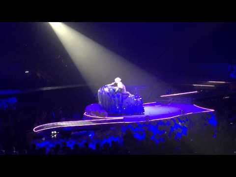 Lady Gaga 22/11/14 Newcastle artRave Born This Way