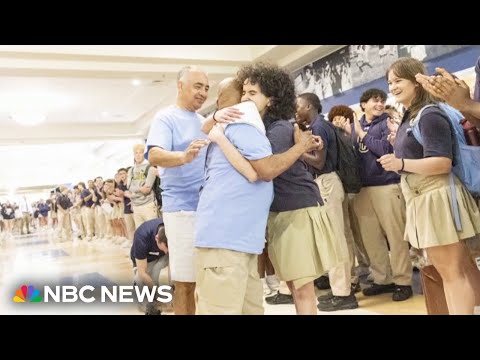 Students surprise beloved janitor with surprise retirement sendoff