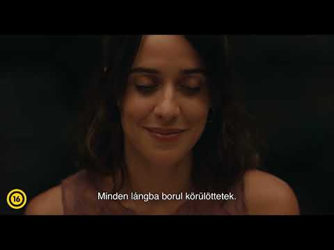 Tűz a tengerparton trailer