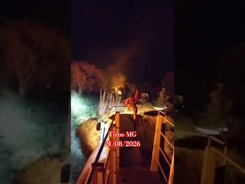 Incêndio de grandes proporções assusta em 21/08/2026 no interior mineiro
