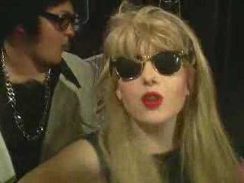 download lagu mp3 mp4 Diskofil, download lagu Diskofil gratis, unduh video klip Diskofil