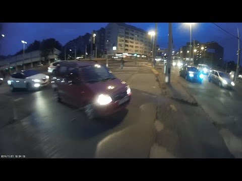 Fritzound stops him - Fritzound megállítja