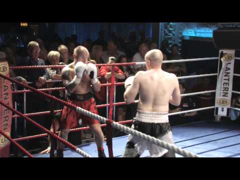 IBA Essex Boxing - Marty Kayes v Scott Hepburn - Liquid Nightclub
