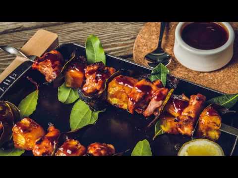 download lagu mp3 mp4 Bay Leaf Italiano, download lagu Bay Leaf Italiano gratis, unduh video klip Bay Leaf Italiano