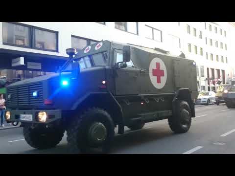 Innsbruck Militär Streife + Feuerwehr