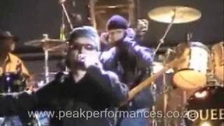 Bono imitates Nelson Mandela