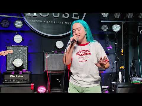 @drivemetojuliet saving glass heart