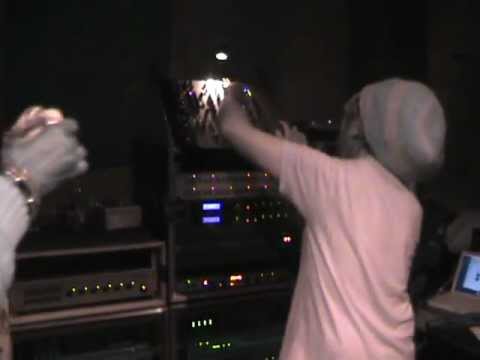 KING SHILOH SOUND SYSTEM ls DAN I @TPO Bologna 23/11/2012 [3/4]