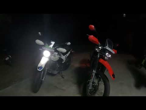 #Xpulse2004v. Stock headlights vs Bandidospitstop thunderbolt comparison. #xpulse4v #headlights
