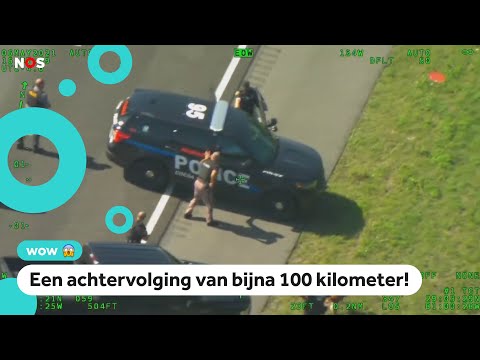 Vluchtende man steelt twee keer een politieauto