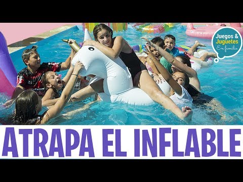 Retos en la PISCINA 🏊¡Atrapa el hinchable!