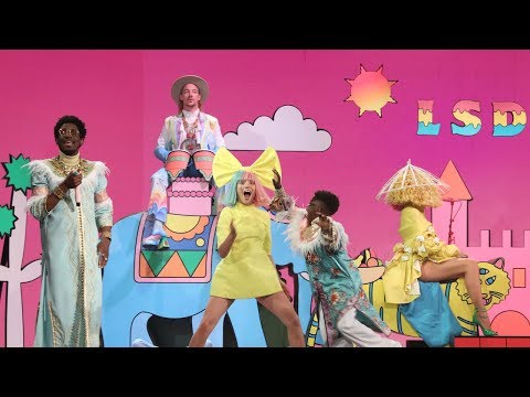 LSD's Colorful Performance of 'No New Friends'