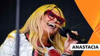 Anastacia - I&#39;m Outta Love (Radio 2 in the Park 2025)