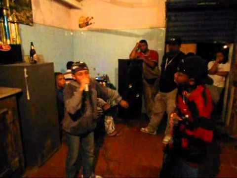 mc gui mc lobinho dj tyrinho ao vivo no estudio bar