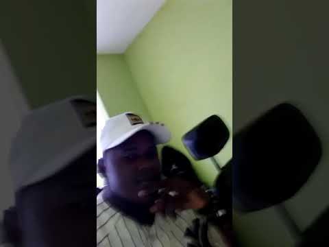 El negro flow no burto