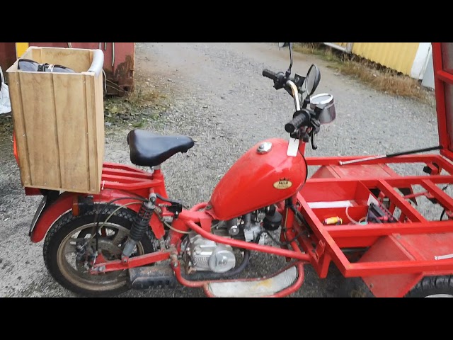 851163 Moped Mgb Delivery 2013