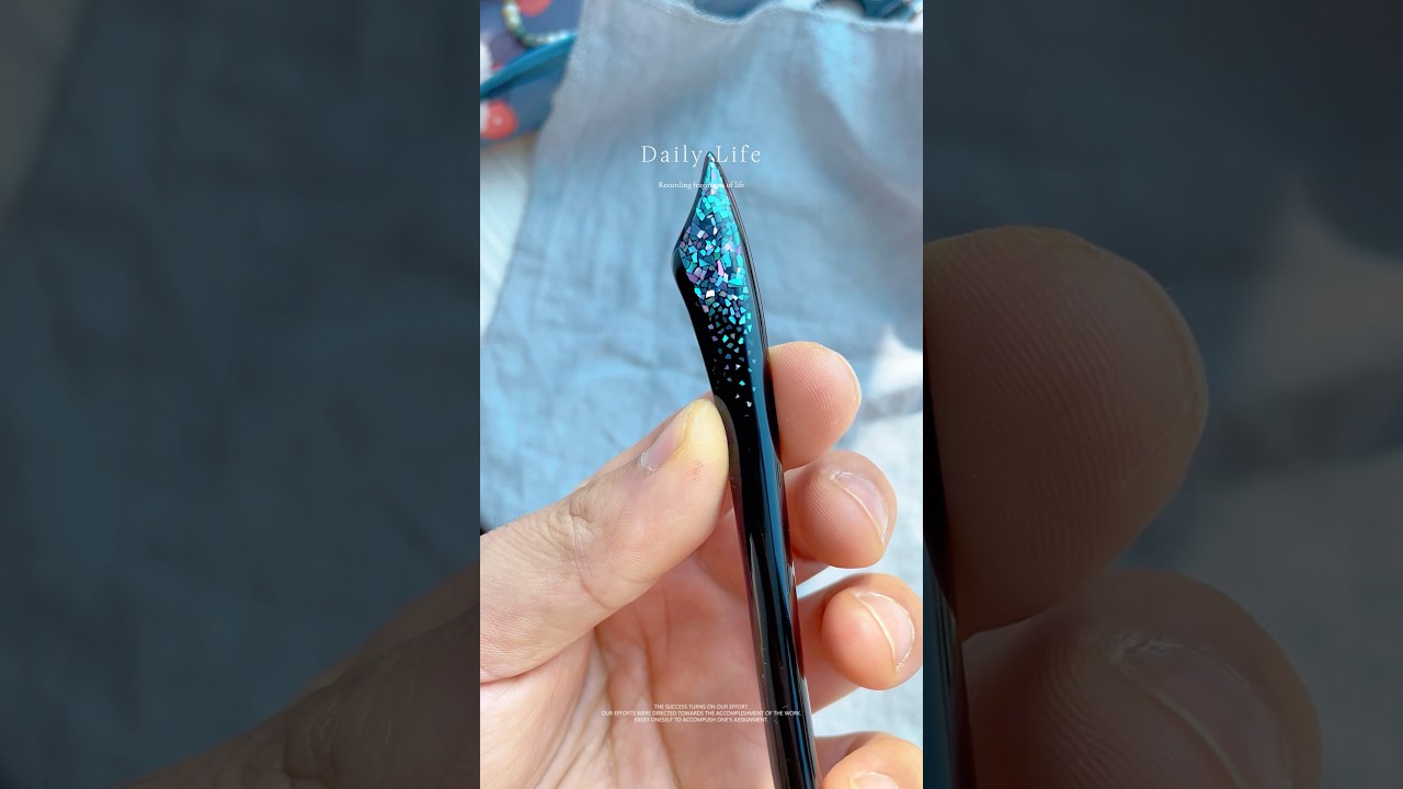 Dazzling Mother - of - Pearl Hairpins: A Symbol of Exquisite Style #lightslacquer #painting #art