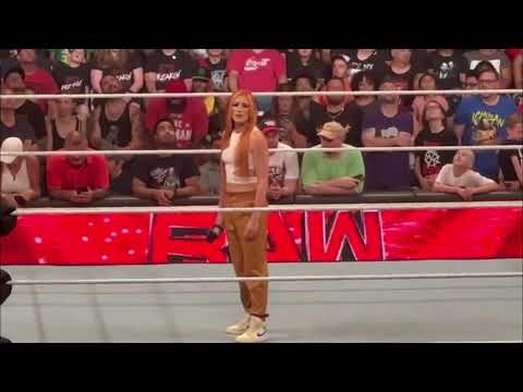 Trish Stratus confronts Becky Lynch - WWE Raw 7/3/23