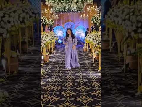 #catwalk #beautiful #flowers #viral #new #myself 🥰❤️