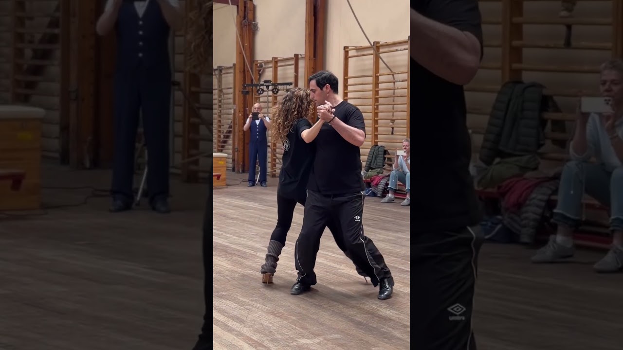 Manuela Rossi & Juan Malizia tango salón class demo Antwerp 2026
