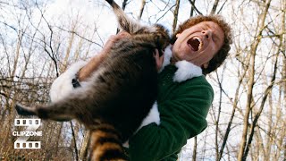 Warner Bros 8 Minutes With Buddy the Elf (BEST MOMENTS)