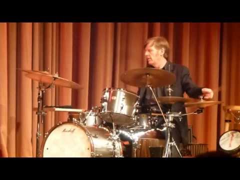 Awesome Drumsolo on Mo A Beat by TEASY:Torsten Zwingenberger drums/perc. and Axel Zwingenberger p