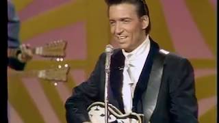 Waylon Jennings - Only Daddy That&#39;ll Walk The Line, The Singing Star&#39;s Queen, Brown Eyed Handsome Ma