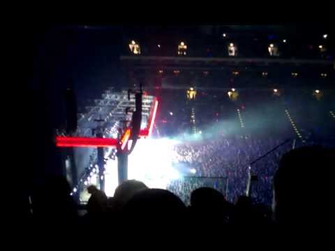 Kabát - Úvod + V pekle sudy válej - O2 Arena Praha 14.5.2013