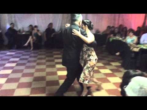 Paulina Cazabon y José Luis González / Nos encontramos al pasar