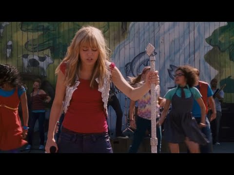Hannah Montana The Movie [2009] - Rock star + Miley reveals that she’s Hannah to Crowley Corners