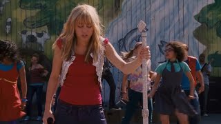 Hannah Montana The Movie [2009] - Rock star + Miley revelas that she’s Hannah to Crowley Corners
