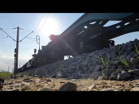 Tren de marfă - trecere prin stația Olteni