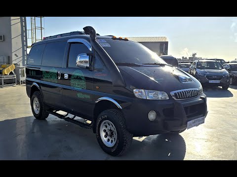 HYUNDAI STAREX 4WD TCI OFFROAD SETTING CLUB   KMHWRHP1U392423    -2001-