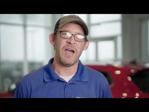Service Advisor Zak Kendall