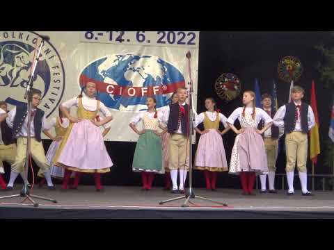 DFS SLUNÍČKO z Rokycan + vítězové Zpěváčku / MFF Plzeň 2022, dětský pořad č. 10/10