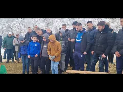 Zadnji oprostaj sa Tarikom od prijatelja FK "Bosna "Kalesija