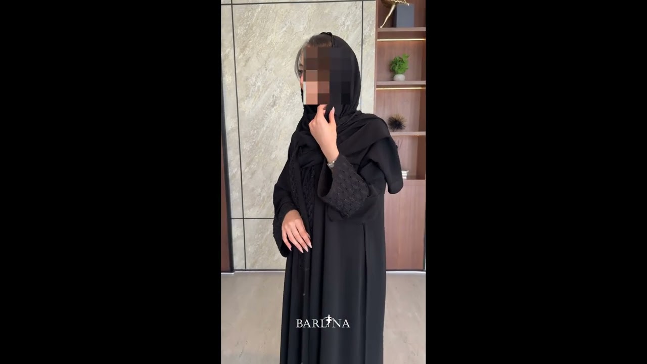 عباية سوداء مطرزة بلمسة ملكية - 52