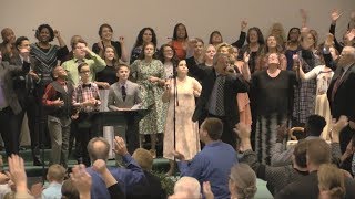 CLC LIVE (08.13.2017) - CLC choir sings 'I Give You Glory!'