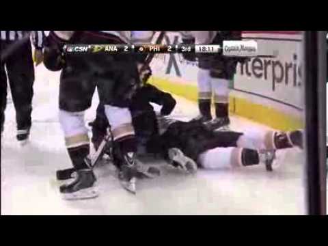 Teemu Selanne Takes High Stick In The Face - October 29th, 2013