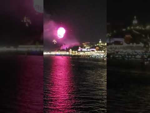 Салют на день города в Нижнем Новгороде 20.08.2022.