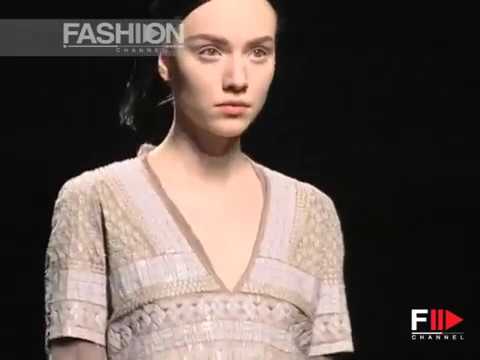 Fashion Show "Dries Van Noten" Autumn Winter 2007 2008 Pret a Porter Paris 2 of 3 by Fashion Channel