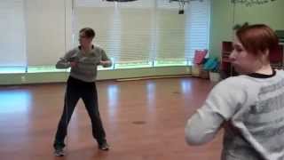 Download lagu Moves Like Jagger Full Dance mp3