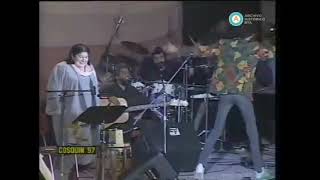 Charly Garcia con Mercedes Sosa Himno Nacional Argentino  en vivo  97